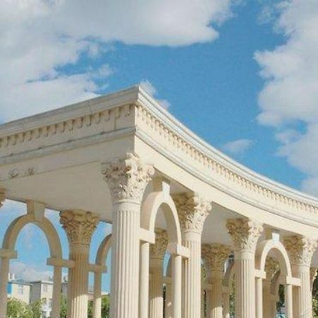 ダリ メイデン ホテル 大理市 エクステリア 写真